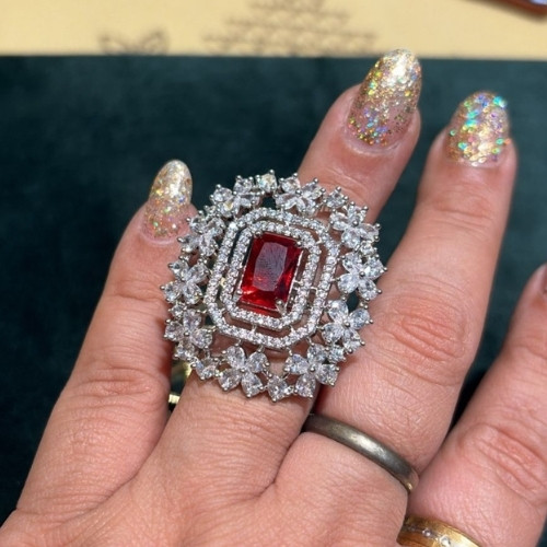 Vintage Charm Cocktail Ring