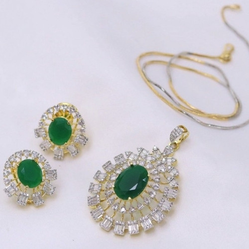 Oval Glow Grace Pendant Set
