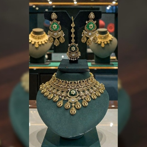 Heavy Bridal Necklace Set
